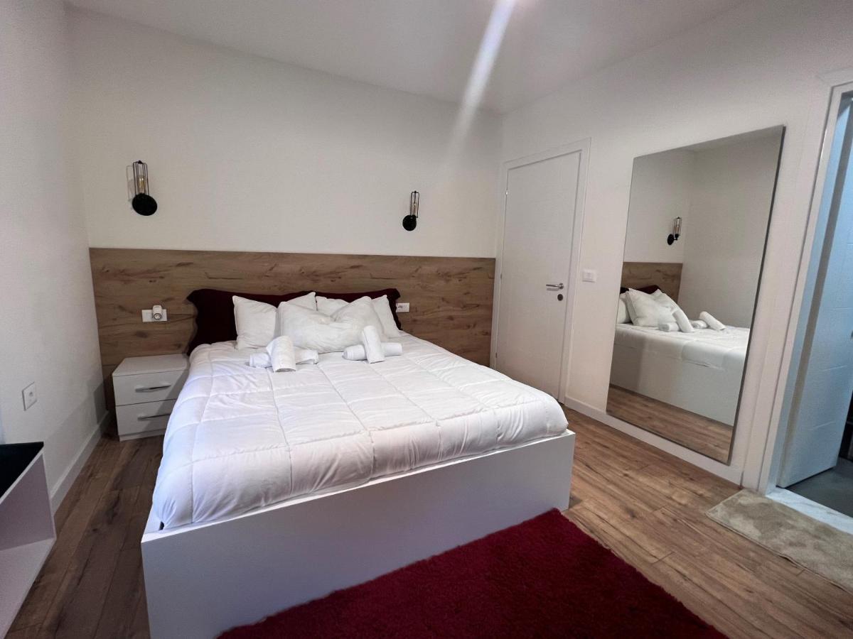 Grand Park & Bllok Area Rooms Tirana Zewnętrze zdjęcie