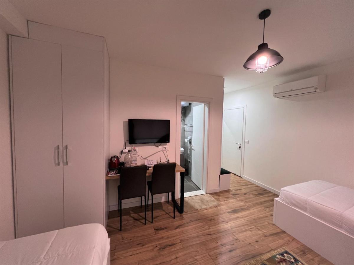 Grand Park & Bllok Area Rooms Tirana Zewnętrze zdjęcie