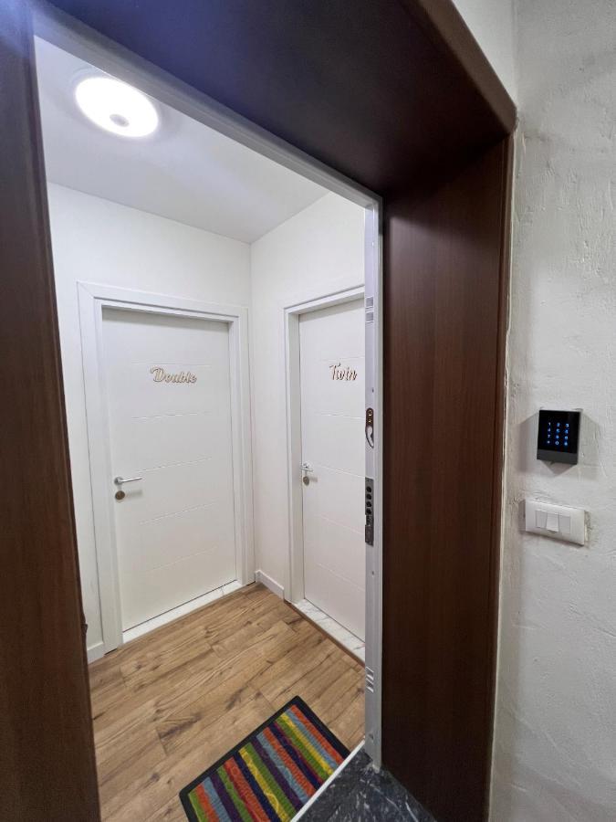 Grand Park & Bllok Area Rooms Tirana Zewnętrze zdjęcie